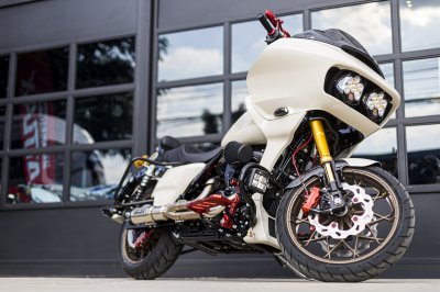 Runstock Baja LP6 Headlight Bracket for Harley-Davidson Roadglide 2014-2023 Runstock Baja LP6 Headlight Bracket for Harley-Davidson Roadglide 2014-2023