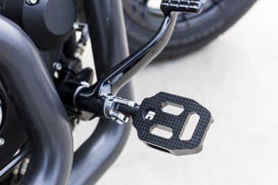 Runstock Footpeg for Harley-Davidson – Fits All Models