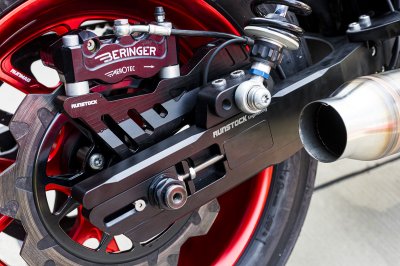 Runstock Universal Rear Radial Caliper Bracket – CNC Billet Adapter for Harley-Davidson All Models