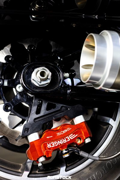 Runstock Universal Rear Radial Caliper Bracket – CNC Billet Adapter for Harley-Davidson All Models
