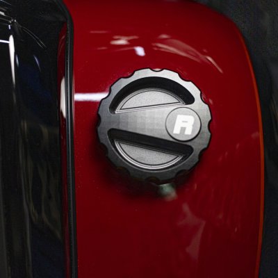 Runstock CNC Gas Cap for Harley-Davidson – Billet Aluminum Custom Design Runstock CNC Gas Cap for Harley-Davidson – Billet Aluminum Custom Design