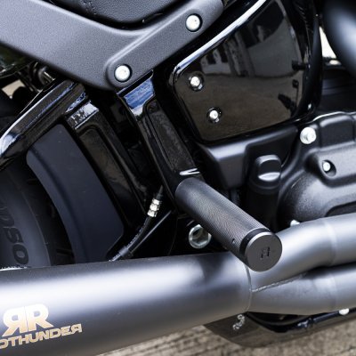 Runstock-Softail Rear Crash Pegs