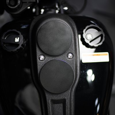 Runstock Gauge Plug-Off Cap for Harley-Davidson – CNC Billet Block-Off Cover Runstock Gauge Plug-Off Cap for Harley-Davidson – CNC Billet Block-Off Cover