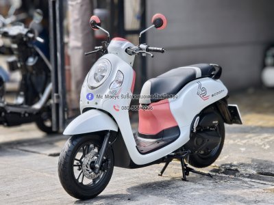 Scoopy i 2022 Club12 วิ่ง10000โล  รถบ้านเครื่องท่อเดิมสีสวย เล่มเขียวชุดโอนครบ  No1335