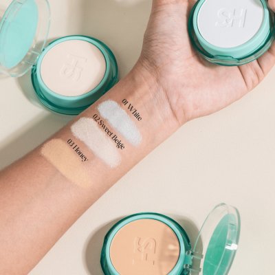 Sweet Heart Acne Clear Smooth Powder SPF30 PA+++ (6g) สวีทฮาร์ท แป้งพัฟอัดแข็งสูตรสำหรับผิวเป็นสิว