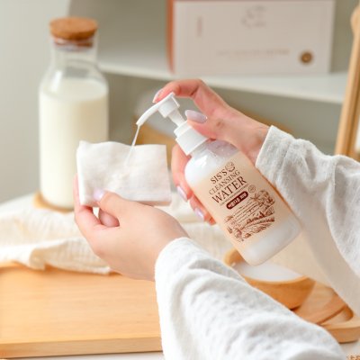 SIS’S CLEANSING WATER GOAT MILK MOUNTAIN EXTRACT ซิสส์ คลีนซิ่ง น้ำนมเเพะ