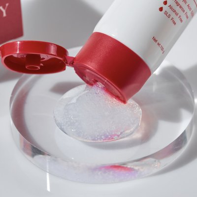 Klay Balancing Gel Face Cleanser เจลใสล้างหน้า สูตรอ่อนโยนพิเศษ ช่วยทำความสะอาดผิวหน้าได้