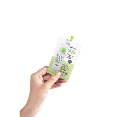 LovePotion Teatree Oil Vitamin C Glow Concentrated Serum (แบบซอง 5ml) เลิฟโพชั่น เซรั่มเลิฟ