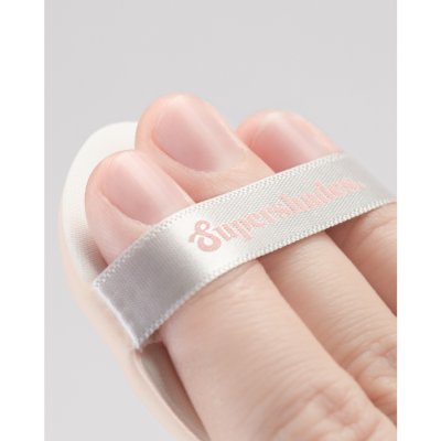 Supershades Cushion Puff ซุปเปอร์เฉด พัฟคุชชั่นนุ่มละมุน