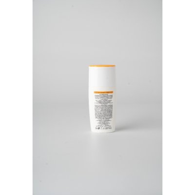 DR.SOMSAK CLINIC ULTRA-LIGHT SUN CREAM SPF 50+ PA++++ (30g) อัลตร้า-ไลท์ ซัน ครีม เอสพีเอฟ 50+ พีเอ++++