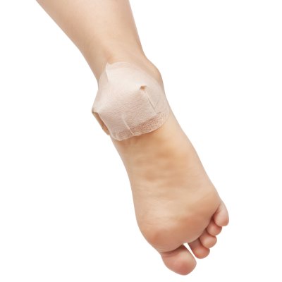 Baren Shea Butter Sleeping Heel Patch (1 กล่องมี 10 แผ่น) บาเรน เชียบัตเตอร์ สลิปปิ้ง แพทช์ แปะส้นเท้า