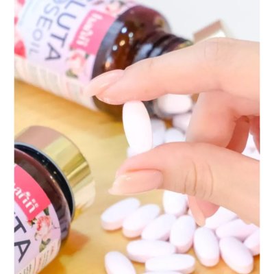 Harin Gluta Roseoil Extract (1 กระปุกมี 30 แคปซูล) ฮาริน ผลิตภัณฑ์เสริมอาหารจาก กลูต้าไธโอนเข้มข้น
