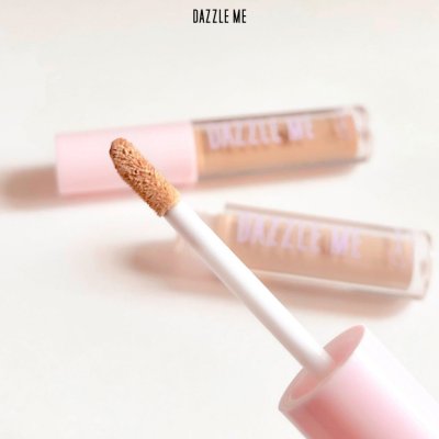 Dazzle Me Our Secret Cover Concealer แดซเซิล มี คอนซีลเลอร์ เนื้อบางเบา ปกปิด รอยสิว รอยแดง จุดด่างดำ รอยคล้ำใต้