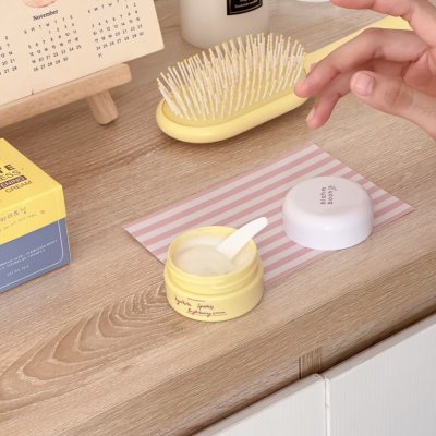 Blahmbooh Hywhite Spotless Brightening Cream (30g) บลาห์มบูห์ เหมาะกับคนผิวหน้าหมองคล้ำให้ดูกระจ่างใส เนียนนุ่ม