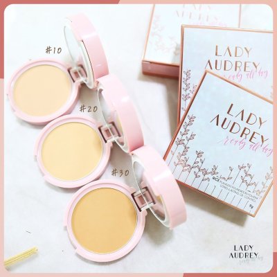 Lady Audrey Rice Flawless Foundation Powder เลดี้ ออเดรย์  แป้งพัฟท์ ผสมรองพื้น คุมมัน