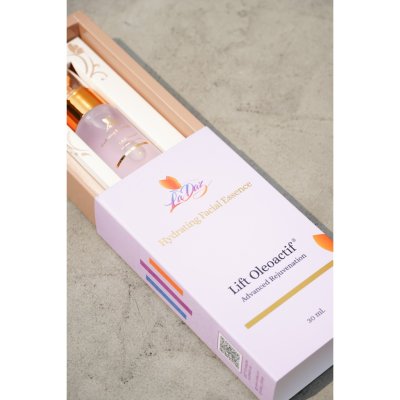 Ladaz Hydrating Facial Essence ลาแดซ ผลิตภัณฑ์บำรุงผิวหน้าเอสเซนส์