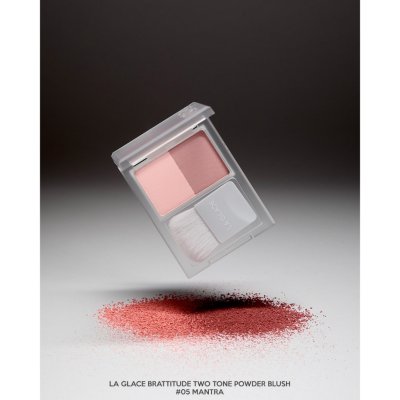 La Glace Brattitude Two Tone Powder Blush (4g) ลากลาส บลัชฝุ่น