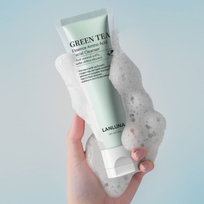 Lanluna GREEN TEA ESSENCE AMINO ACID FACIAL CLEANSER (120g) กรีนที เอสเซนส์ อะมิโน แอซิด เฟเชียล คลีนเซอร์