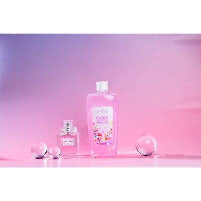 Jenya Floral Bloom Perfume Essence Shower Gel (300ML) เจนญ่า ฟลอรัล บลูม เพอร์ฟูมเอสเซนส์ ชาวเวอร์เจลล์