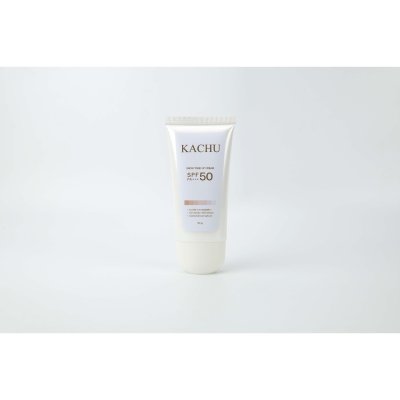 Kachu Snow Tone Up Cream (50g) กาชูว์ กันแดดโทนอัพ