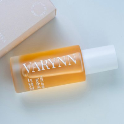 Varynn Vitc & Hya Body Oil วิตซี ไฮยา บอดี้ออย