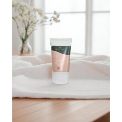 Niech Soothing Cream (50g) ณิฌ ซูทติ้ง ครีมบำรุงผิวหน้า