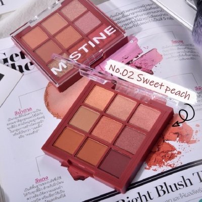 Mistine Blend Me Eye Shadow Palette มิสทีน อายแชโดว์ เนื้อนุ่ม เนียนละเอียด เม็ดสีแน่น