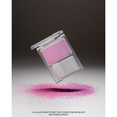 La Glace Brattitude Two Tone Powder Blush (4g) ลากลาส บลัชฝุ่น