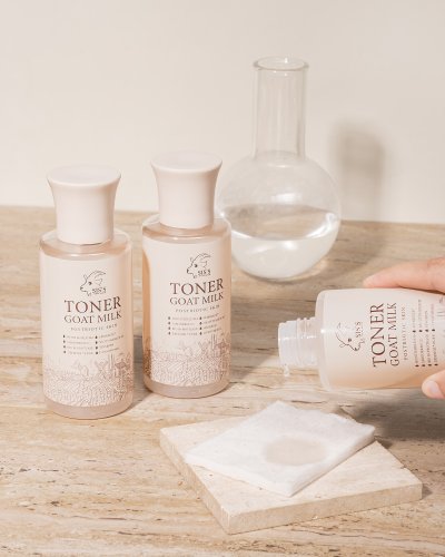 โทนเนอร์นมแพะสูตรใหม่ (Sis's Toner Goat Milk Postbiotic Skin) ขนาด 150 ml.