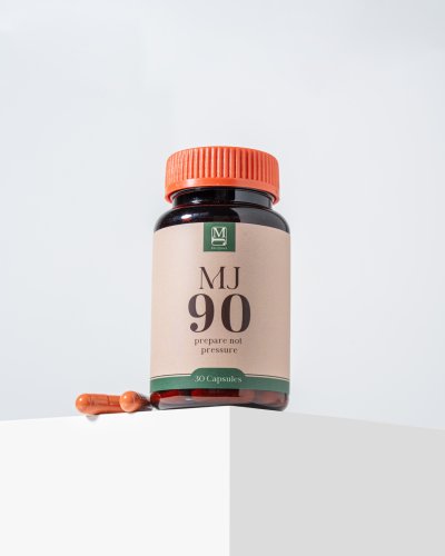 เอ็มเจ ไนน์ตี้ (MJ90)