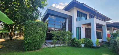 House Soi Saranakhom 17