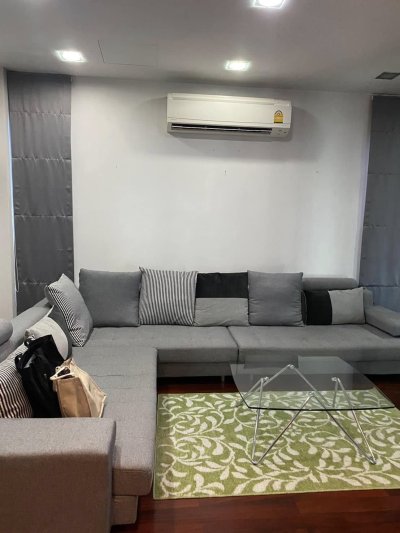 House Soi Saranakhom 17