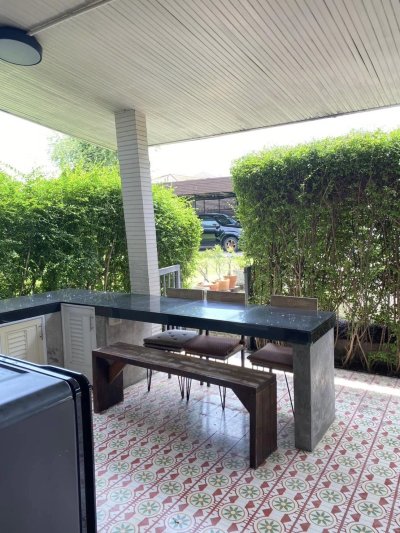 House Soi Saranakhom 17