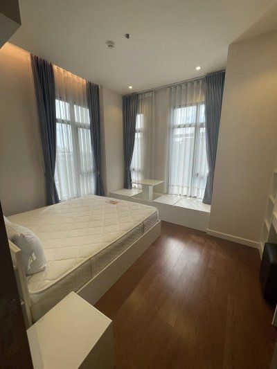 Mayfair Place Sukhumvit 50