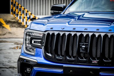กระจังหน้า Ford Everest