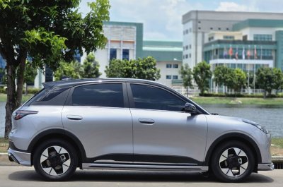 Geely Ex2