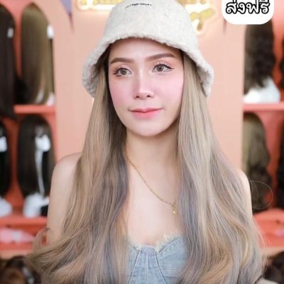 รหัส W97 - วิกหมวกสีขาวขนนุ่ม : วิกด้านใน(ผมลอนยาว) แบบเย็บติดหมวก ถอดไม่ได้ (แถมเน็ต+ขาตั้ง+ของแถม)