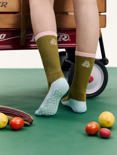 Happy Pilates Grip Socks