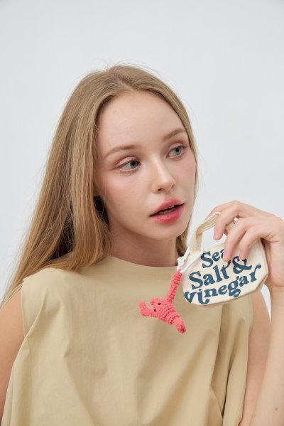 Micro Vacay Tote Charm