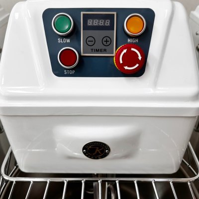 เครื่องผสมแป้ง,นวดแป้งหัวเกลียว 5-10 กก. เครื่องผสมแป้ง,นวดแป้งหัวเกลียว 5-10 กก.