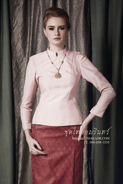 ชุดไทยอมรินทร์ สีแดงอ่อน (TA 027)