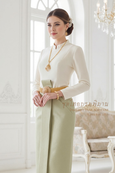 ชุดไทยบรมพิมาน