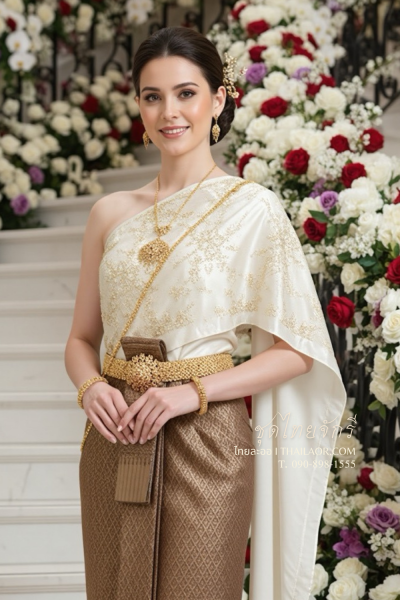 ชุดไทยจักรี สีงาช้างน้ำตาล (TCK 021)
