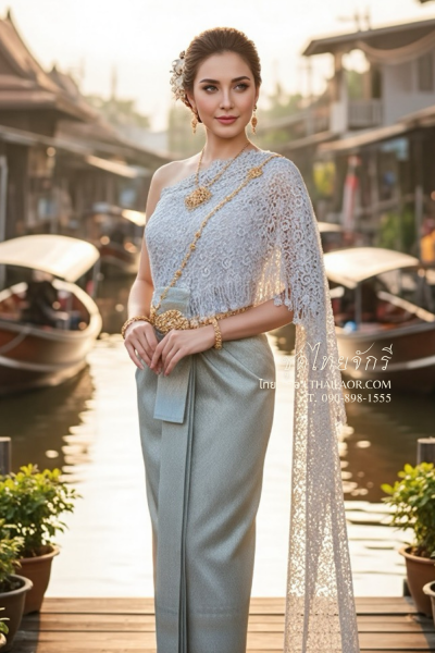 ชุดไทยจักรี สีฟ้าอ่อน (TCK 004)