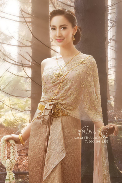 ชุดไทยจักรี สีกลีบบัว (TCK 003)