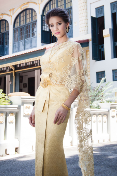 ชุดไทยจักรี สีเหลืองทอง (TCK 007)