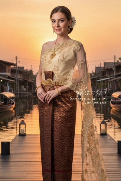 ชุดไทยจักรี สีทองแดง (TCK 023)