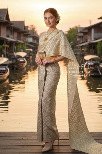 ชุดไทยจักรี สีครีมทอง (TCK 014)