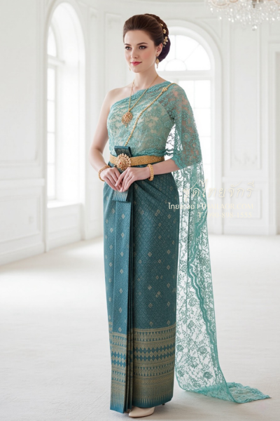 ชุดไทยจักรี สีเขียวอมฟ้าทอง (TCK 052)