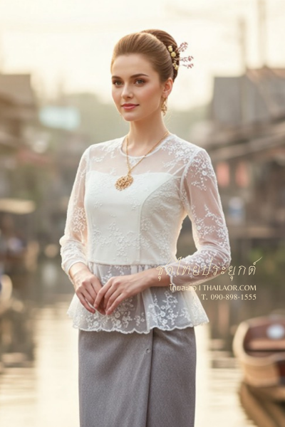 ชุดไทยประยุกต์ สีขาวเทาเงิน  (TP 022)